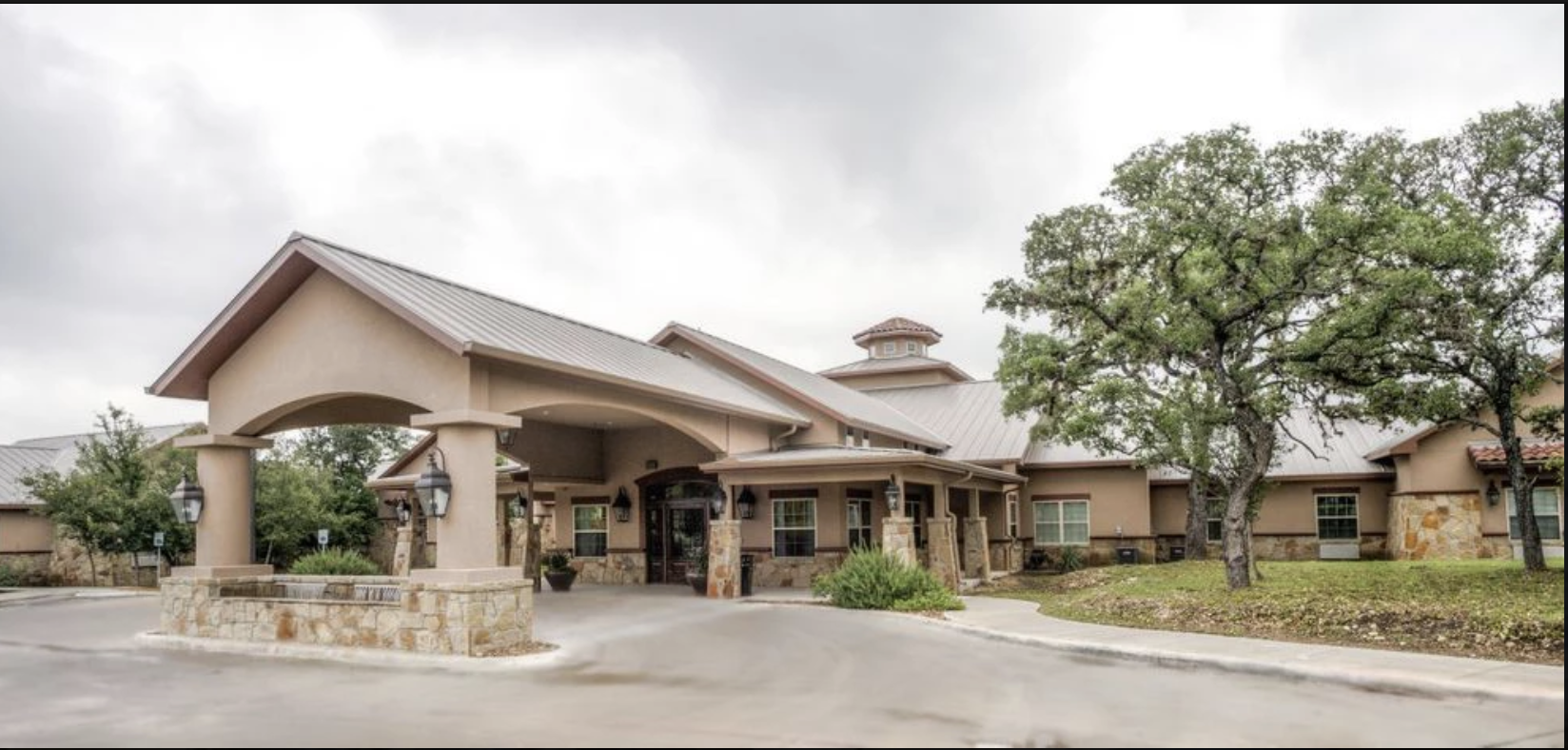 Las Colinas of Westover Hills workplace 4